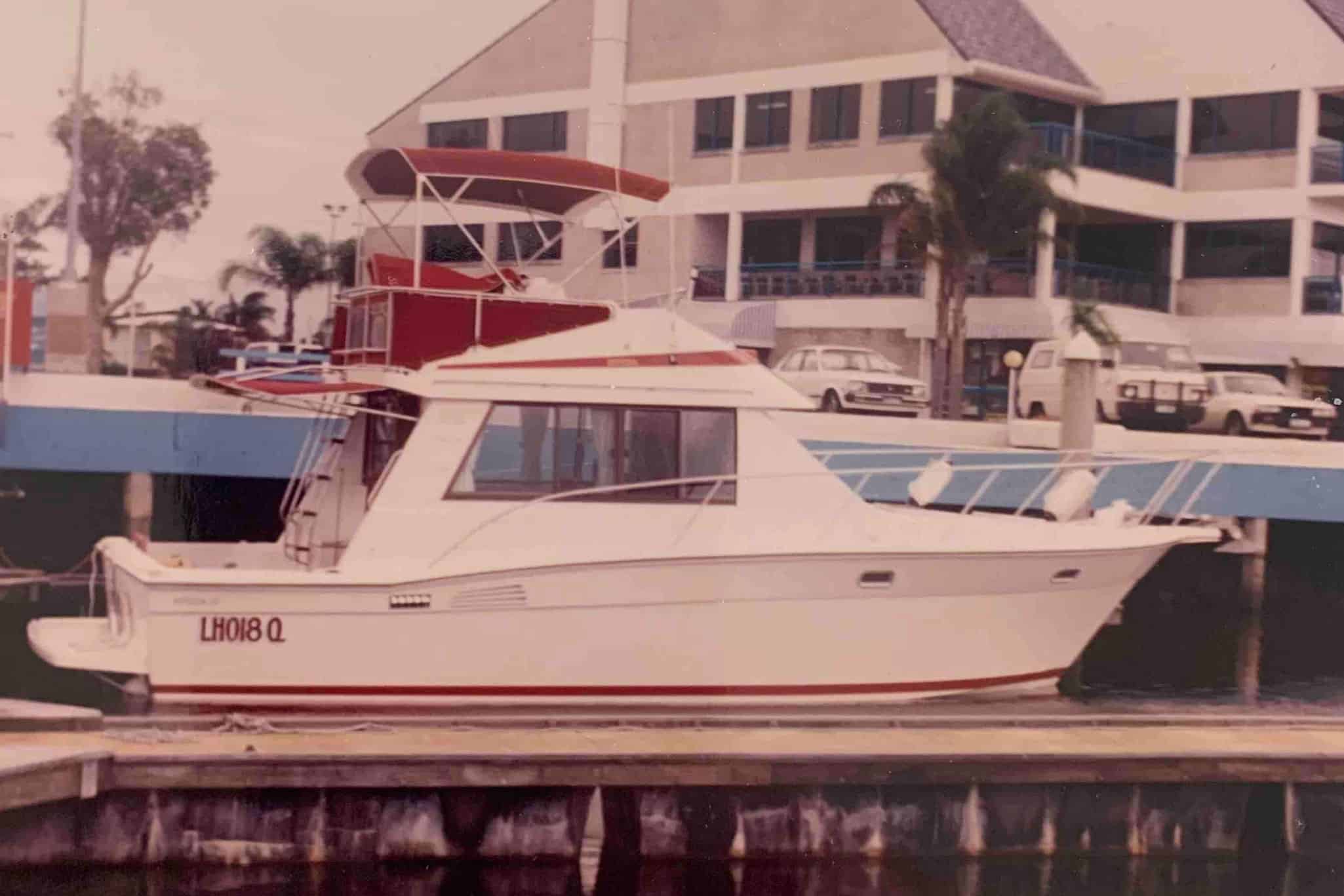 The very first Riviera owned by the Hillmans was this 32 Flybridge.