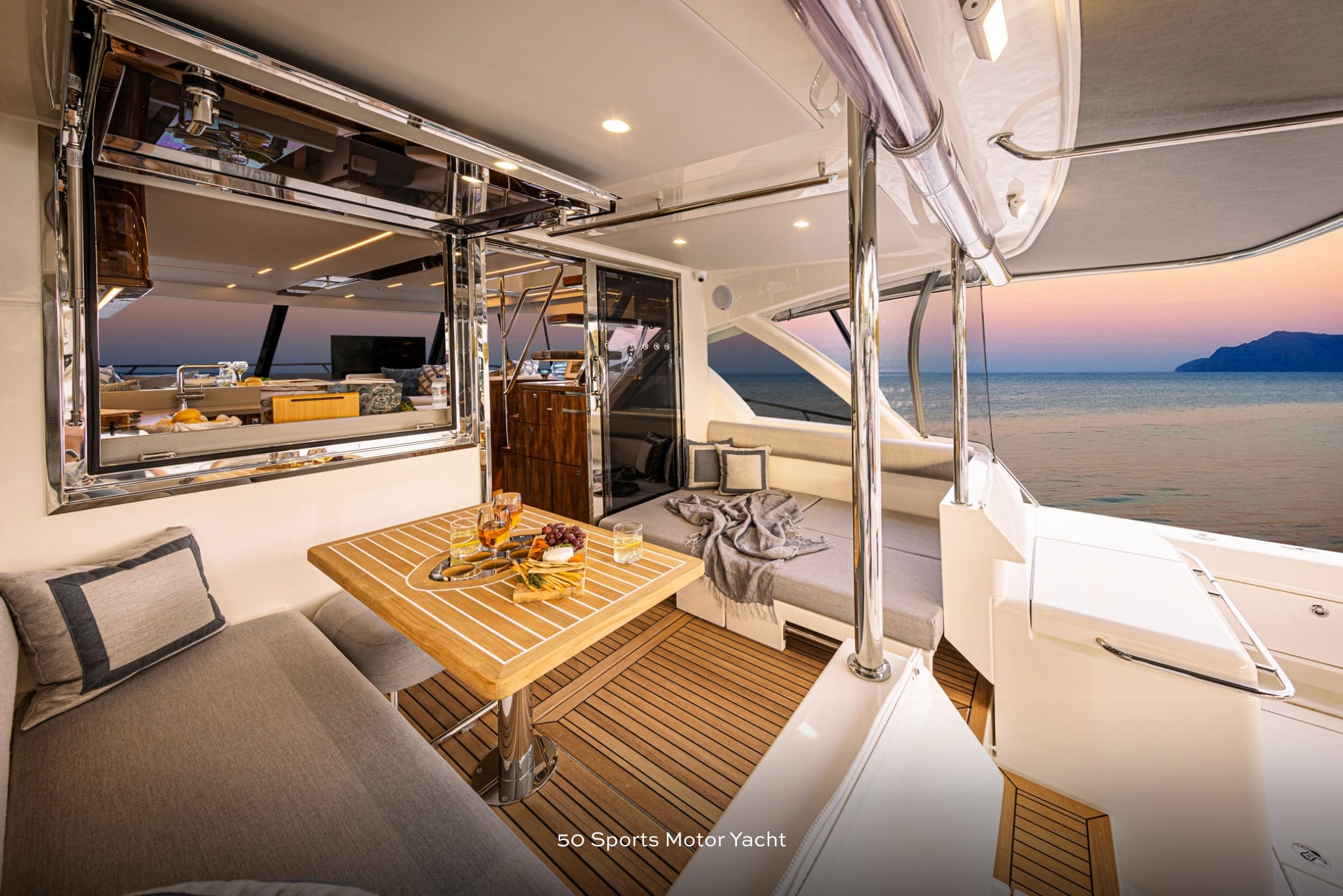 In a league of their own, the Sports Motor Yacht Collection offer 6 exceptional models from 46 to 72 feet.