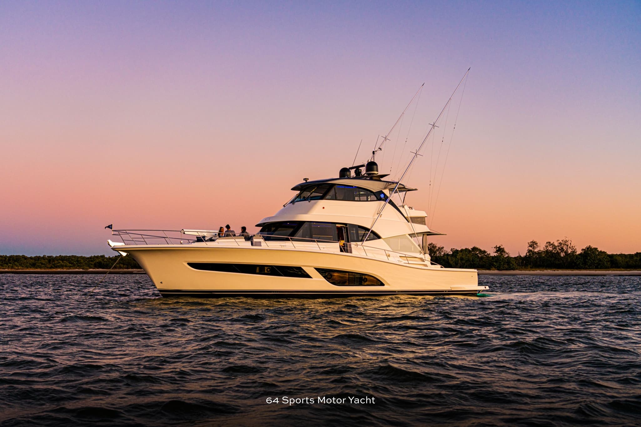 In a league of their own, the Sports Motor Yacht Collection offer 6 exceptional models from 46 to 72 feet.