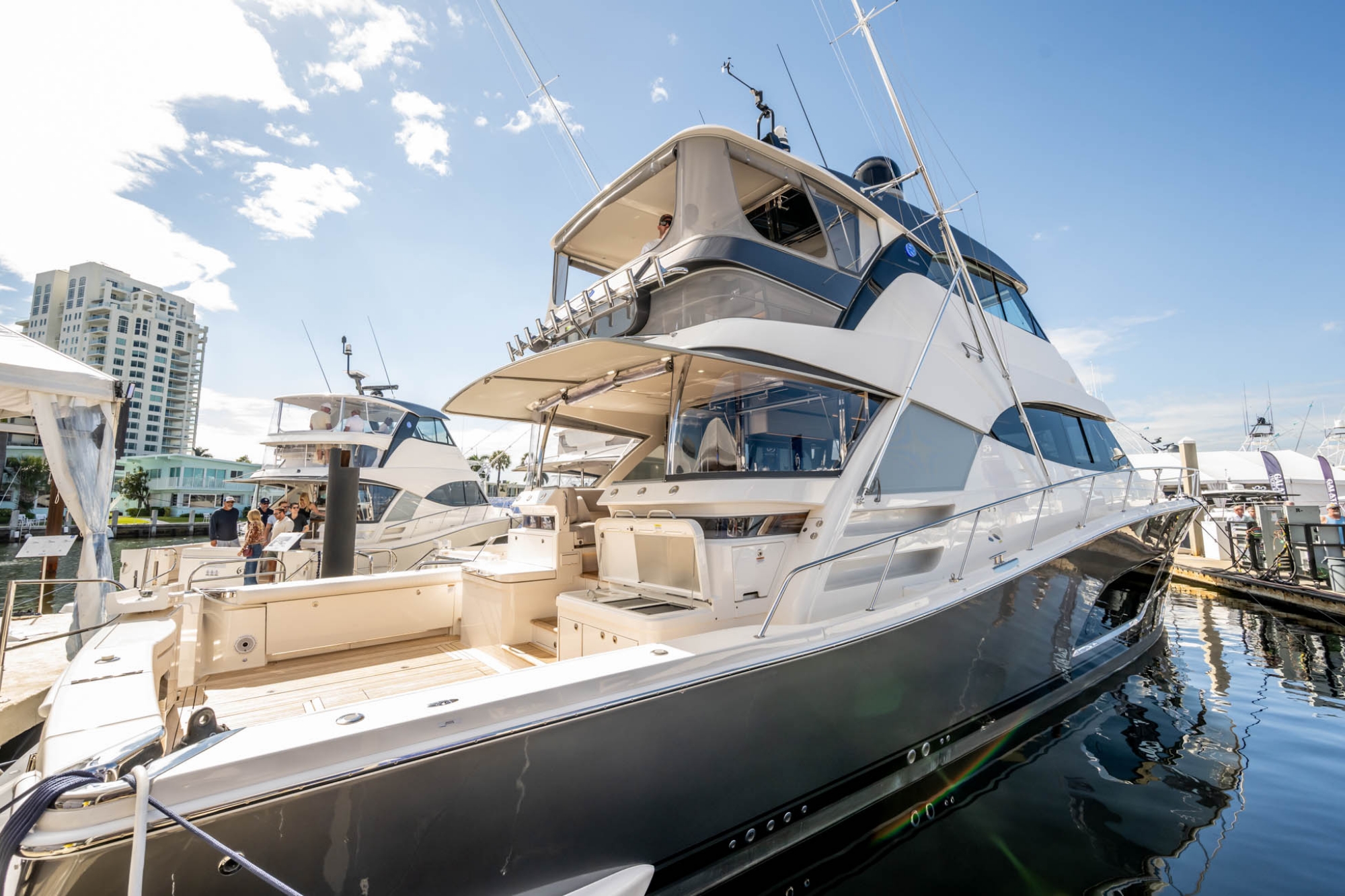ENews Story – FLIBS Boat Show 01