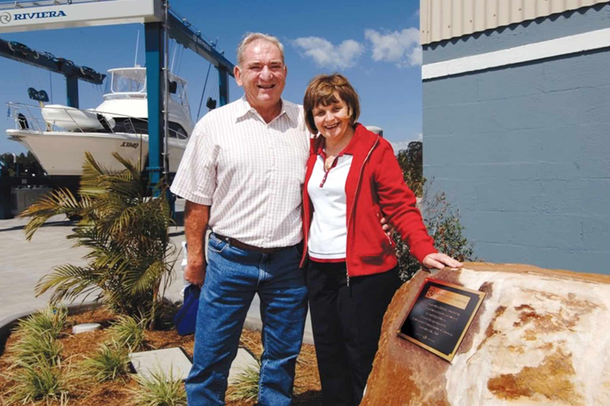 Lloyd and Liz Hillman officially opened the Aftermarket & Service facility at Coomera in 2008.