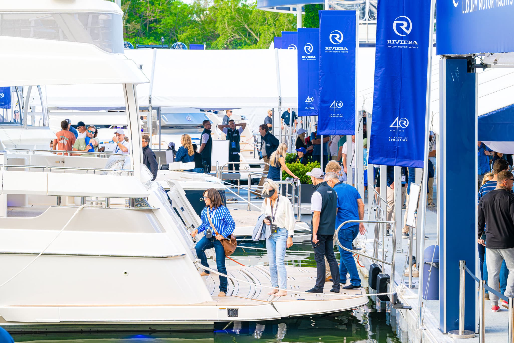 Riviera’s extensive showcase featured a total of 11 magnificent vessels and was the largest motor yacht display at the boat show