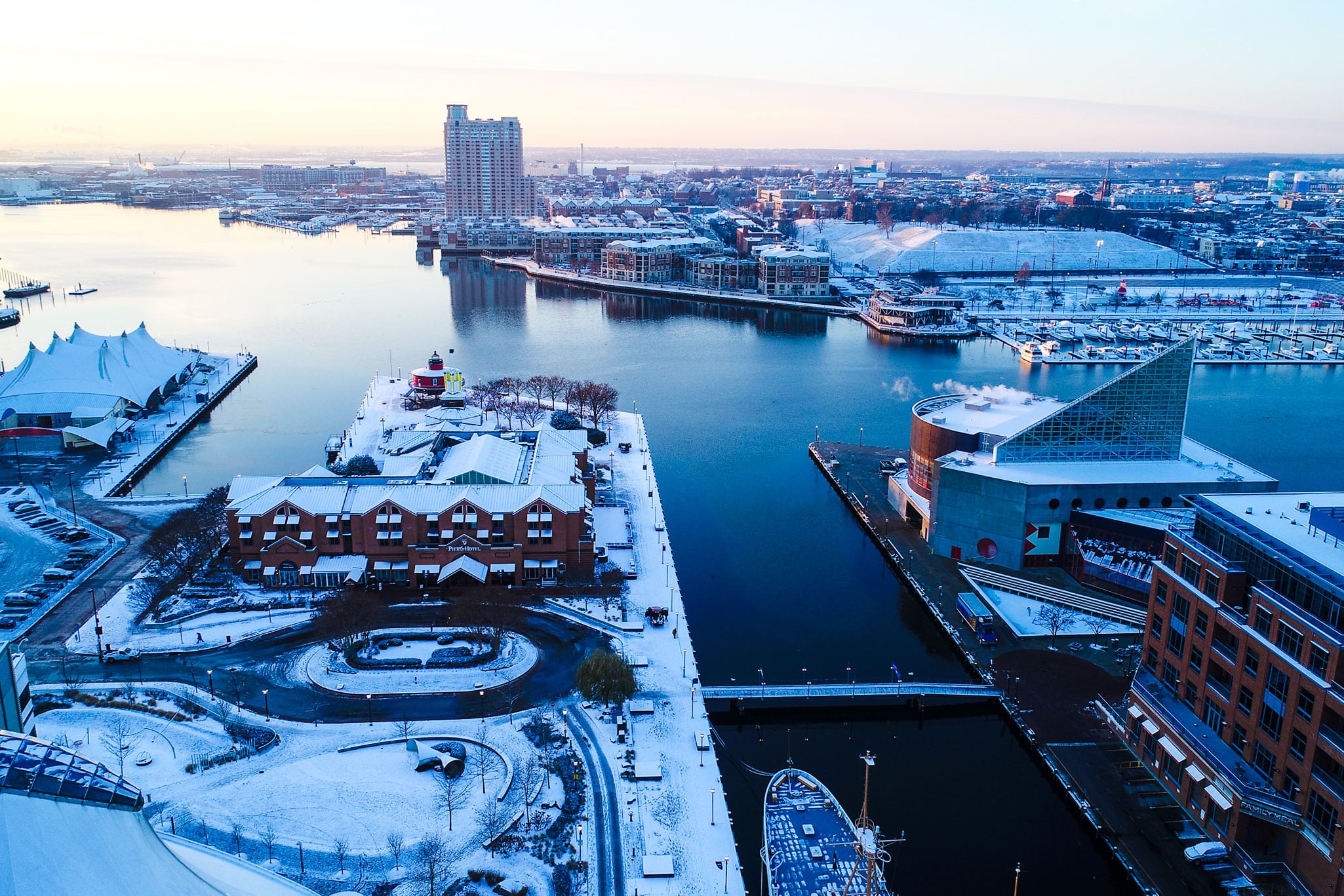 Exploring north-east cities including Baltimore is not limited to summer thanks to the reverse cycle air-conditioning aboard John and Ellen's Riviera.