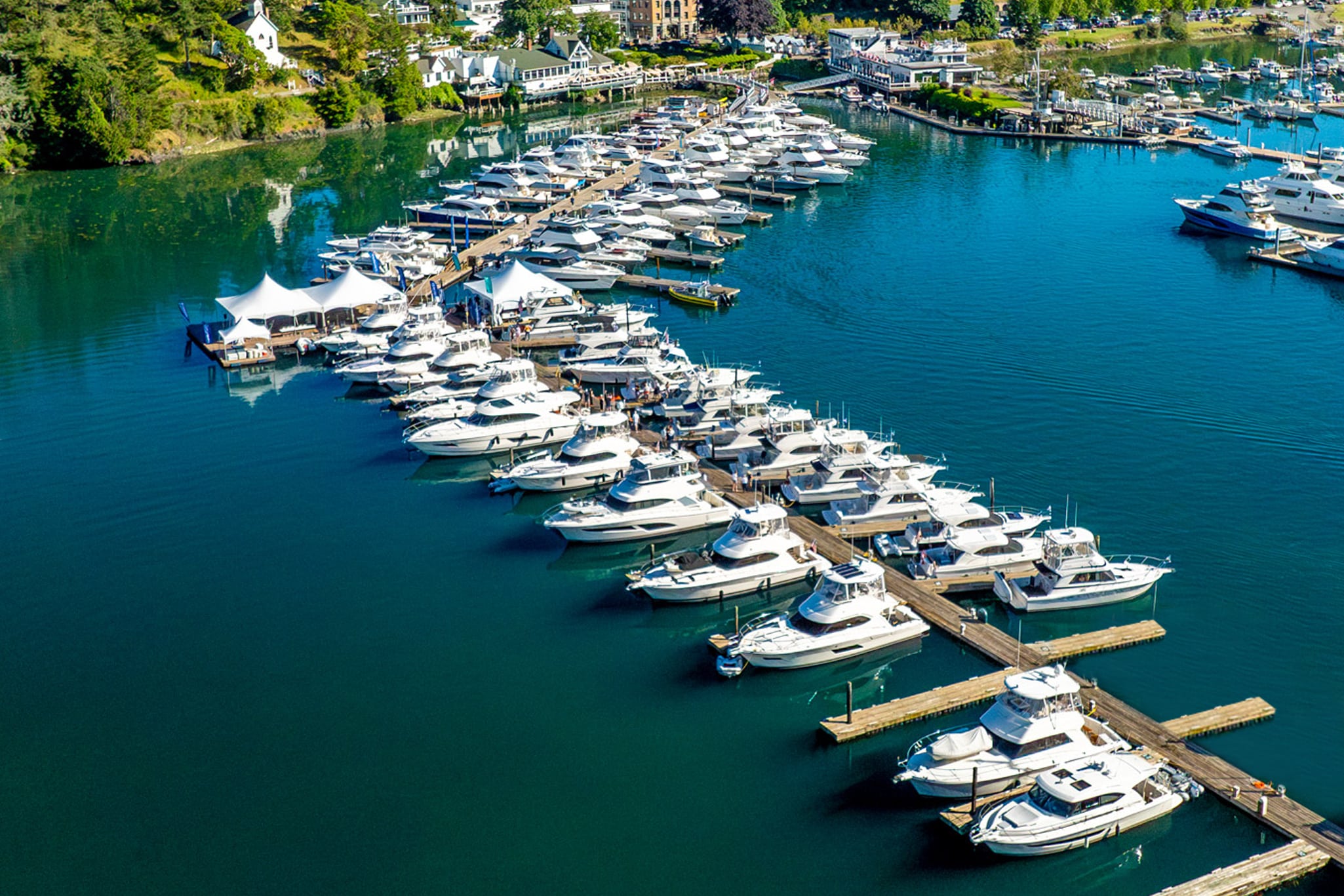 The Riviera family of yacht owners enjoyed an exceptional range of cruising, social and educational events around the world.