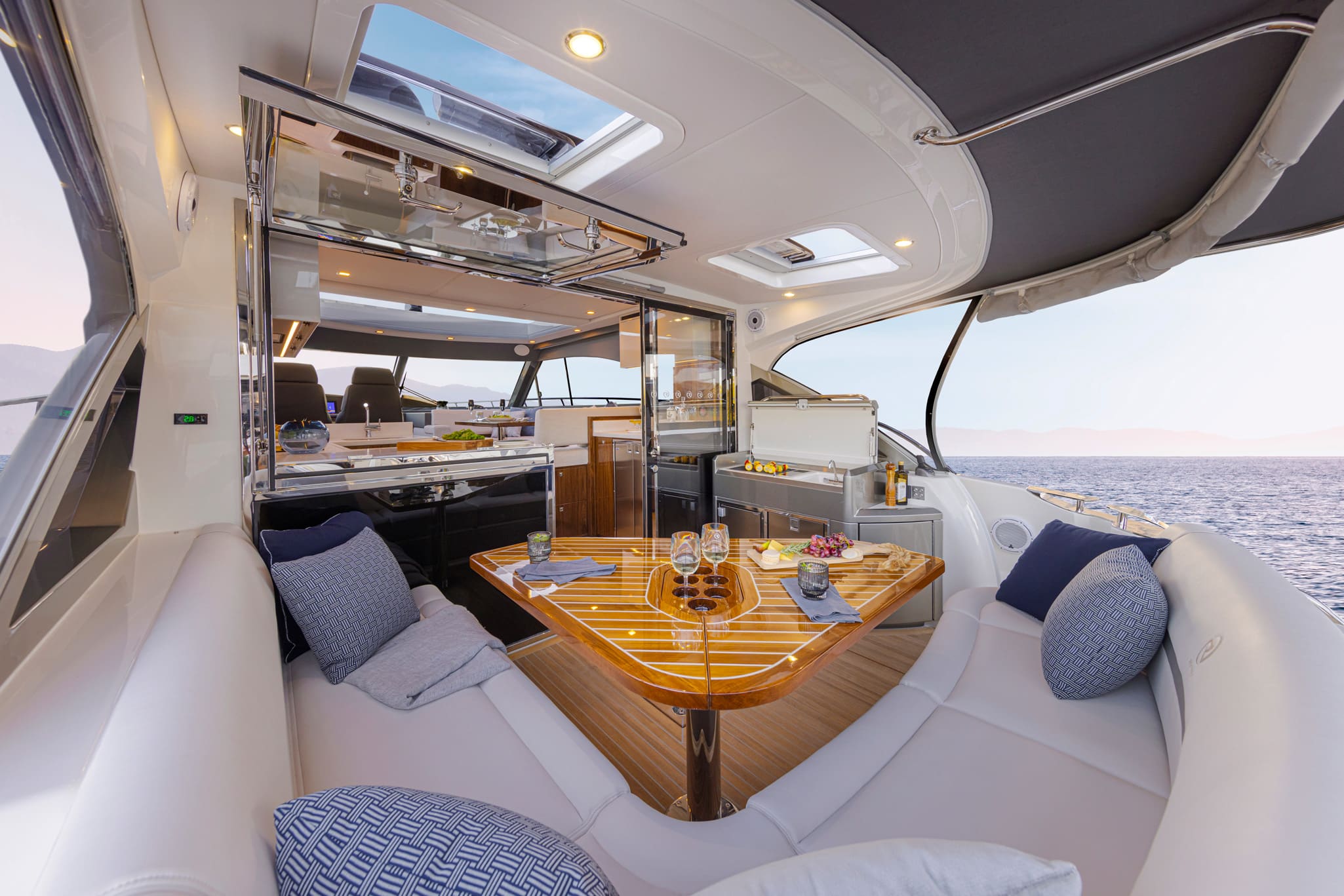 The platinum luxurious interior appointments of the 4600 Sport Yacht set this yacht apart from others in her class.