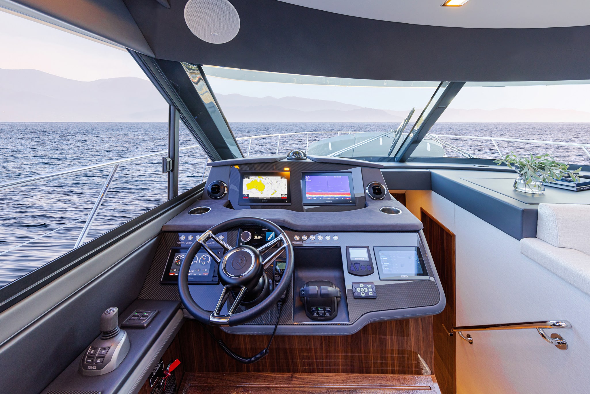The platinum luxurious interior appointments of the 4600 Sport Yacht set this yacht apart from others in her class.