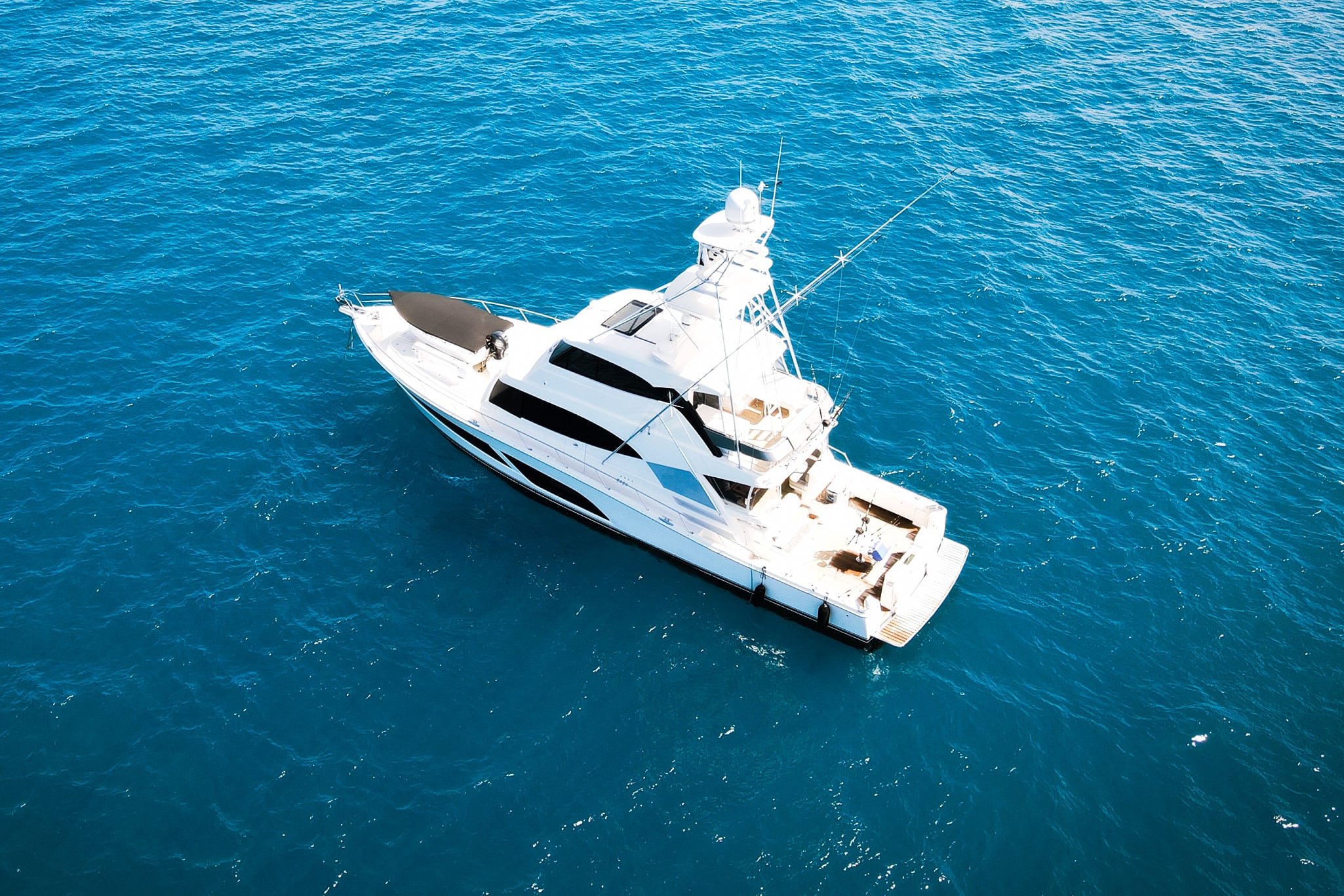 The Riviera 72 Sports Motor Yacht combines outstanding sports-inspired looks and sports performance, with ultra-luxurious interiors