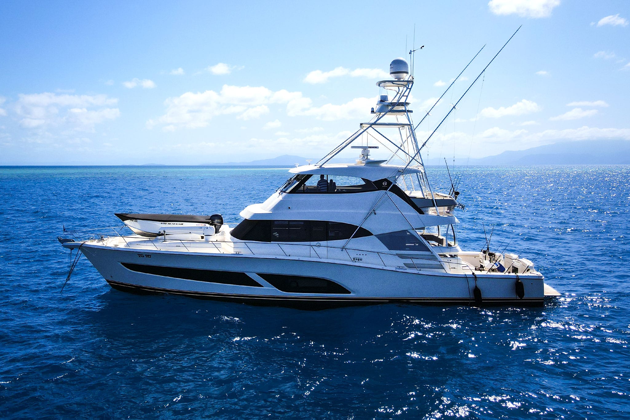Thunderstruck looking spectacular in her natural, blue water environment