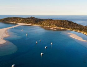 Hero-Shot-Great-Sandy-Straits