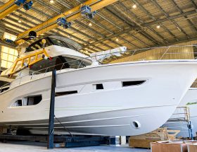 Issue-4-Riviera-64-Sports-Motor-Yacht-Flybridge-Join
