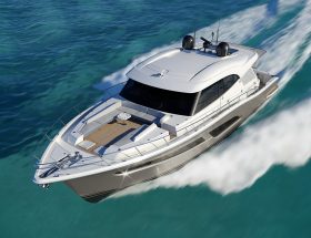 Riviera 645 SUV Running 03