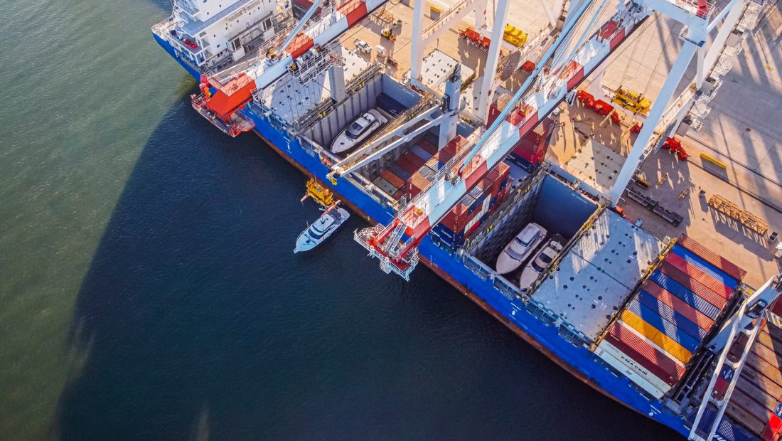 Riviera-Australia-Ship-Loading-aerial-01